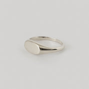 Wyatt Signet Ring