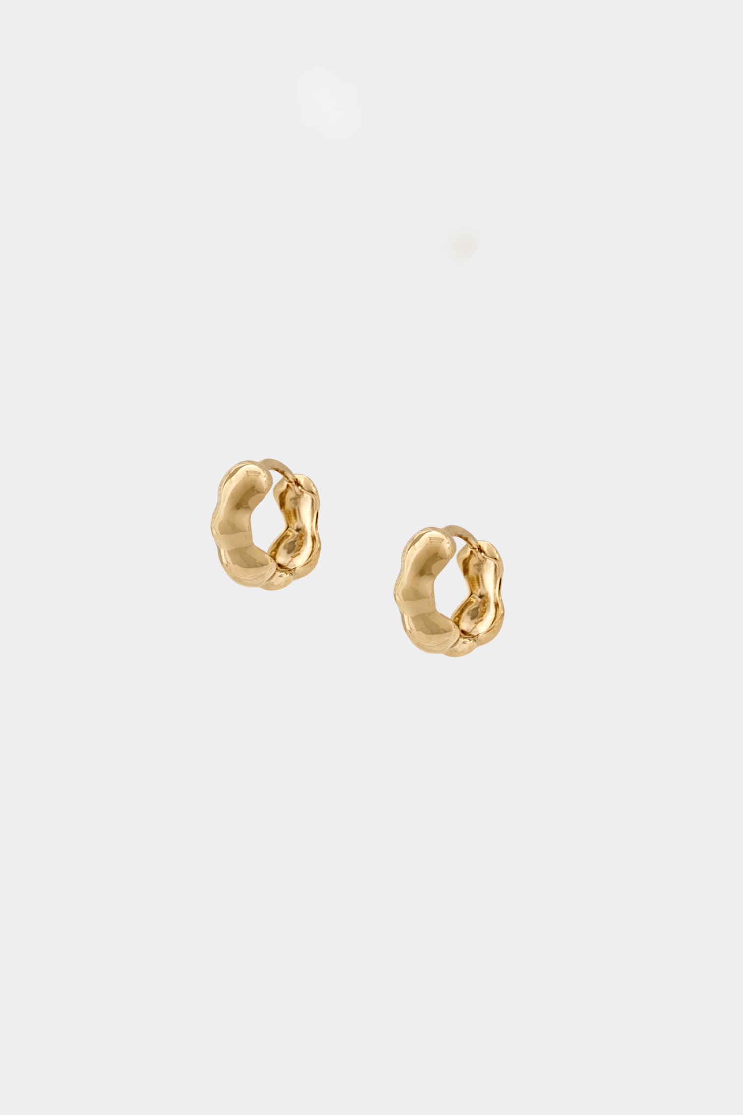 Small Lara Hoops