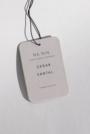 Cedar & Santal Fragrance Card
