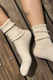Linen Scallop Socks