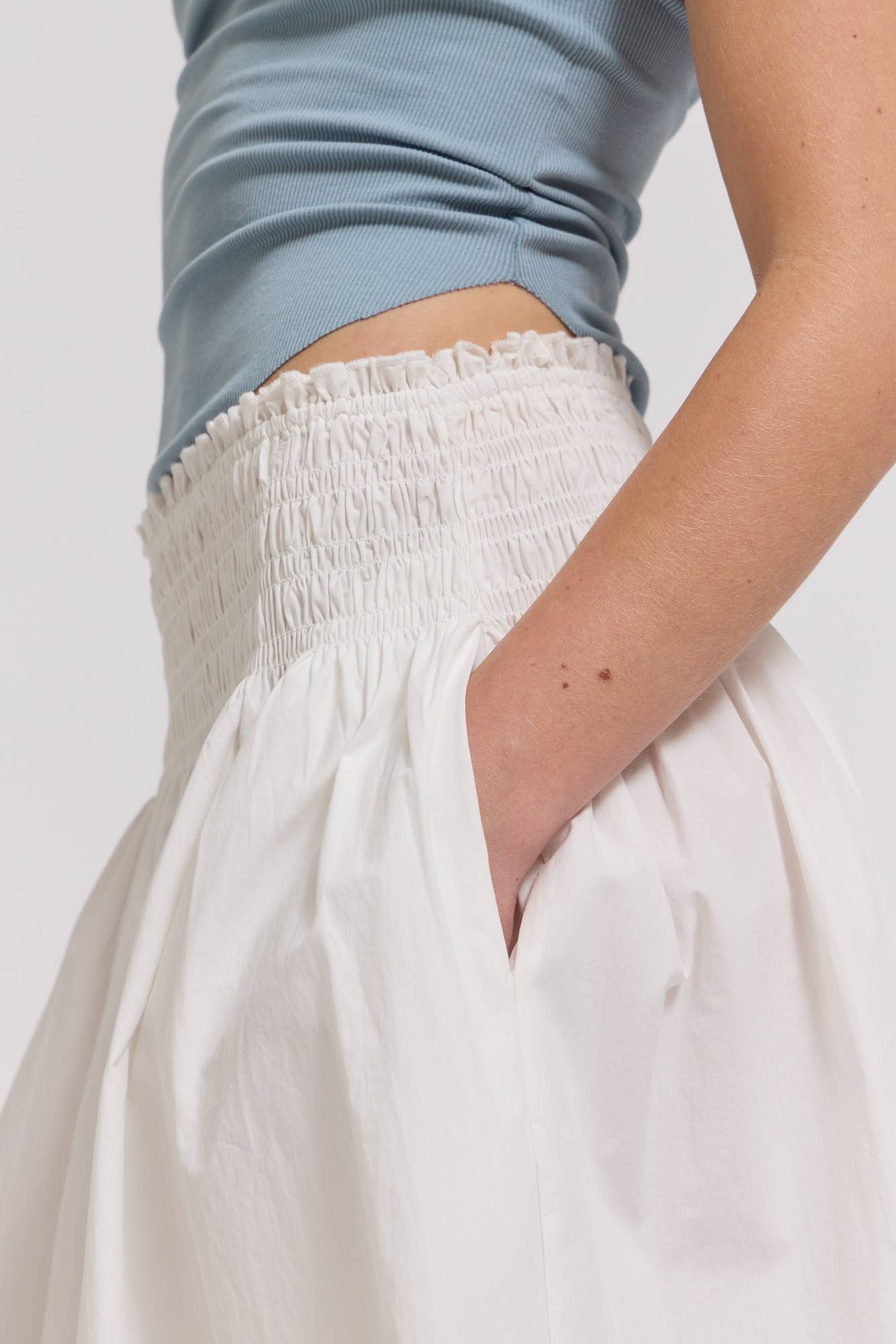 Eyelet Trim Detailed Smocking Waist Skirt