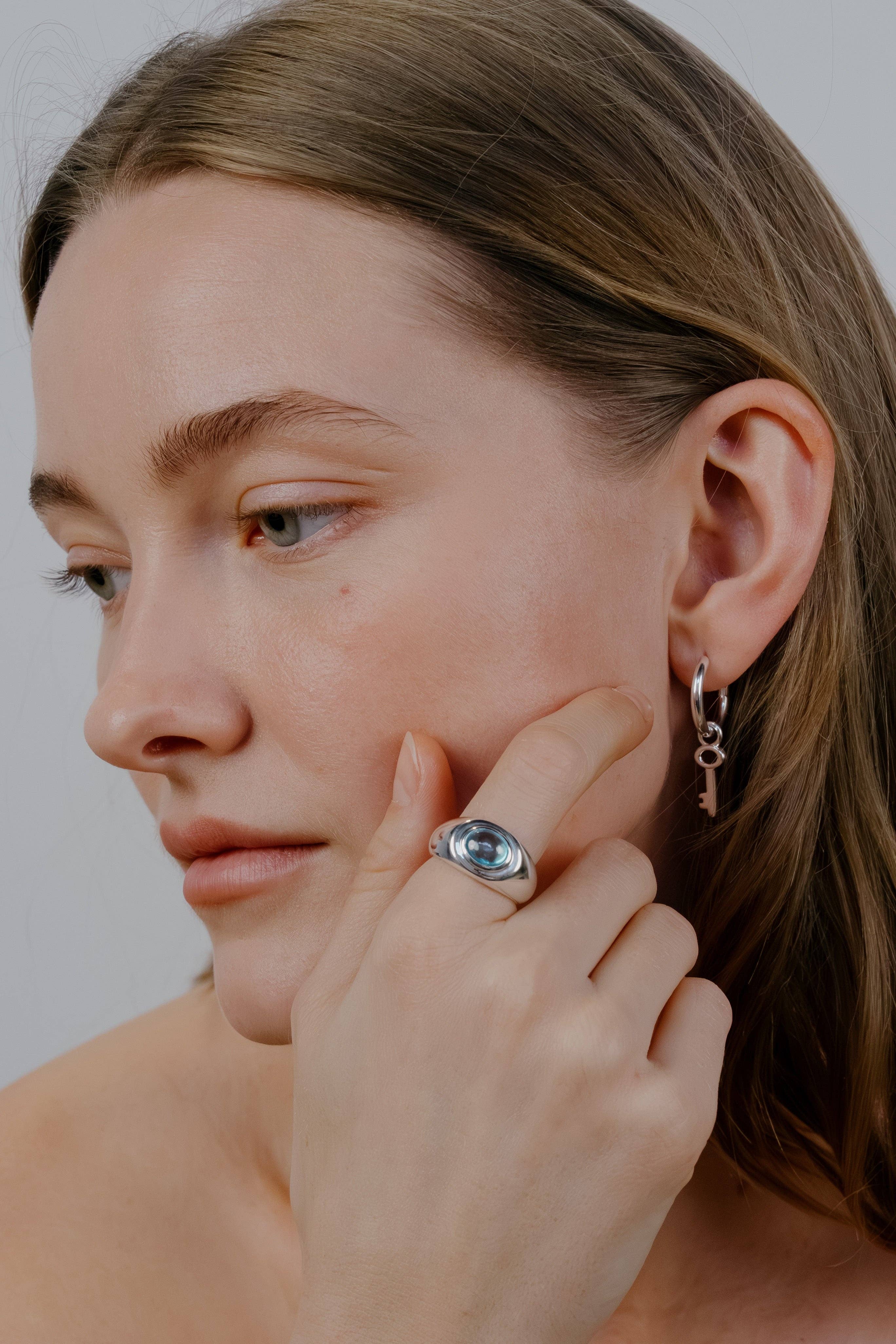 Naia Ring