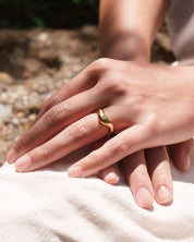 Crest Ring