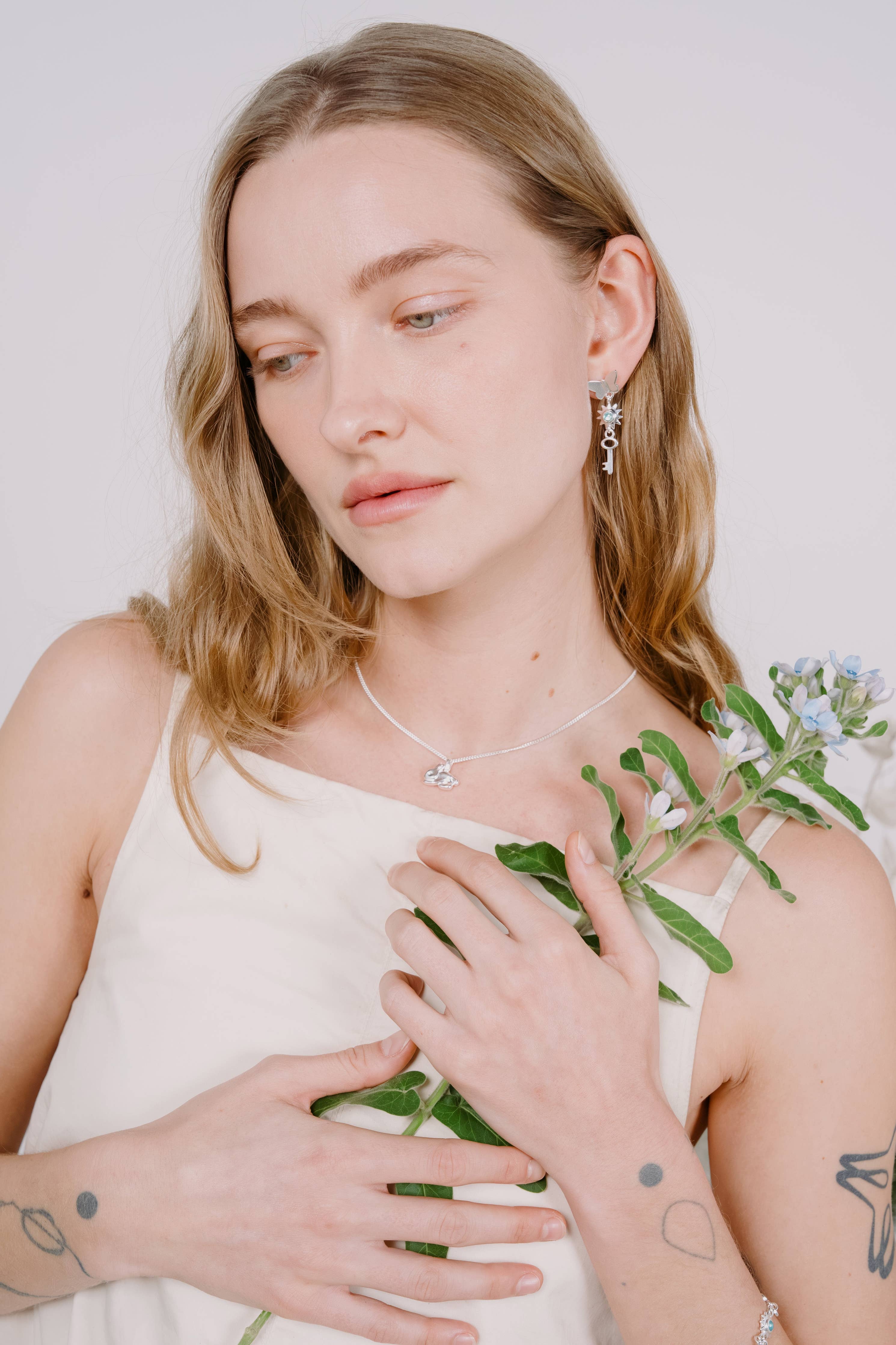 Alice Earrings