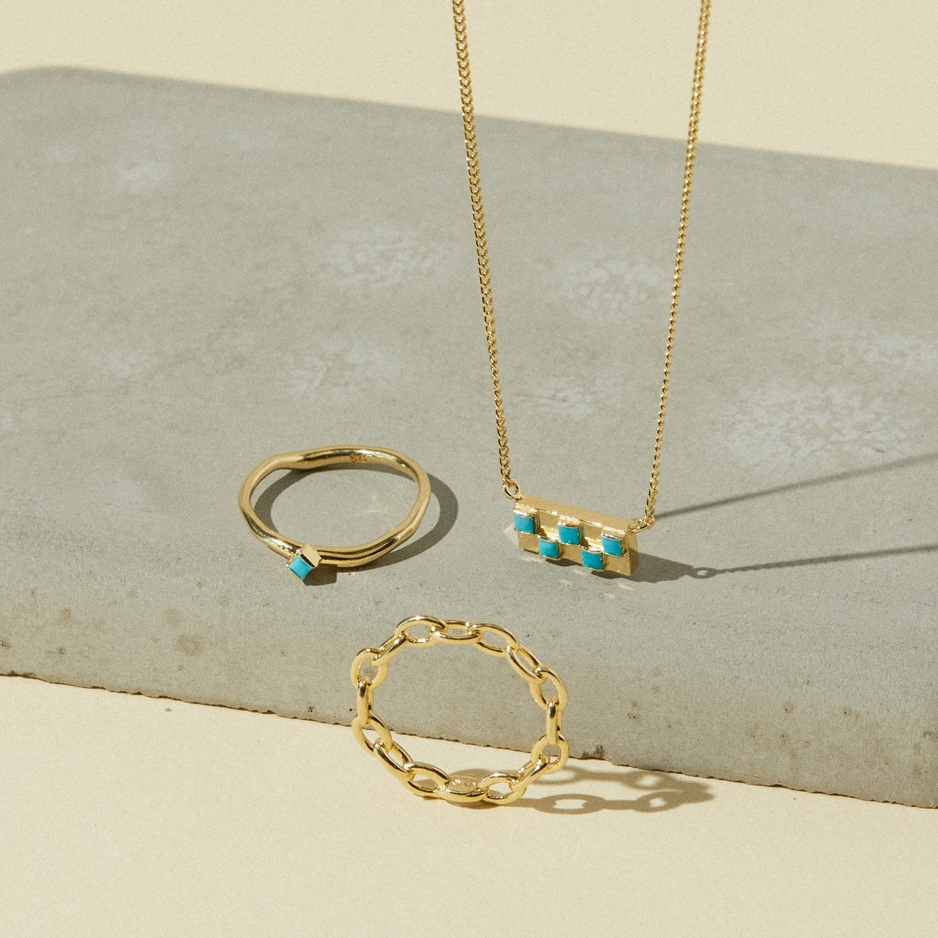 Single Cobble Ring - Turquoise/Gold