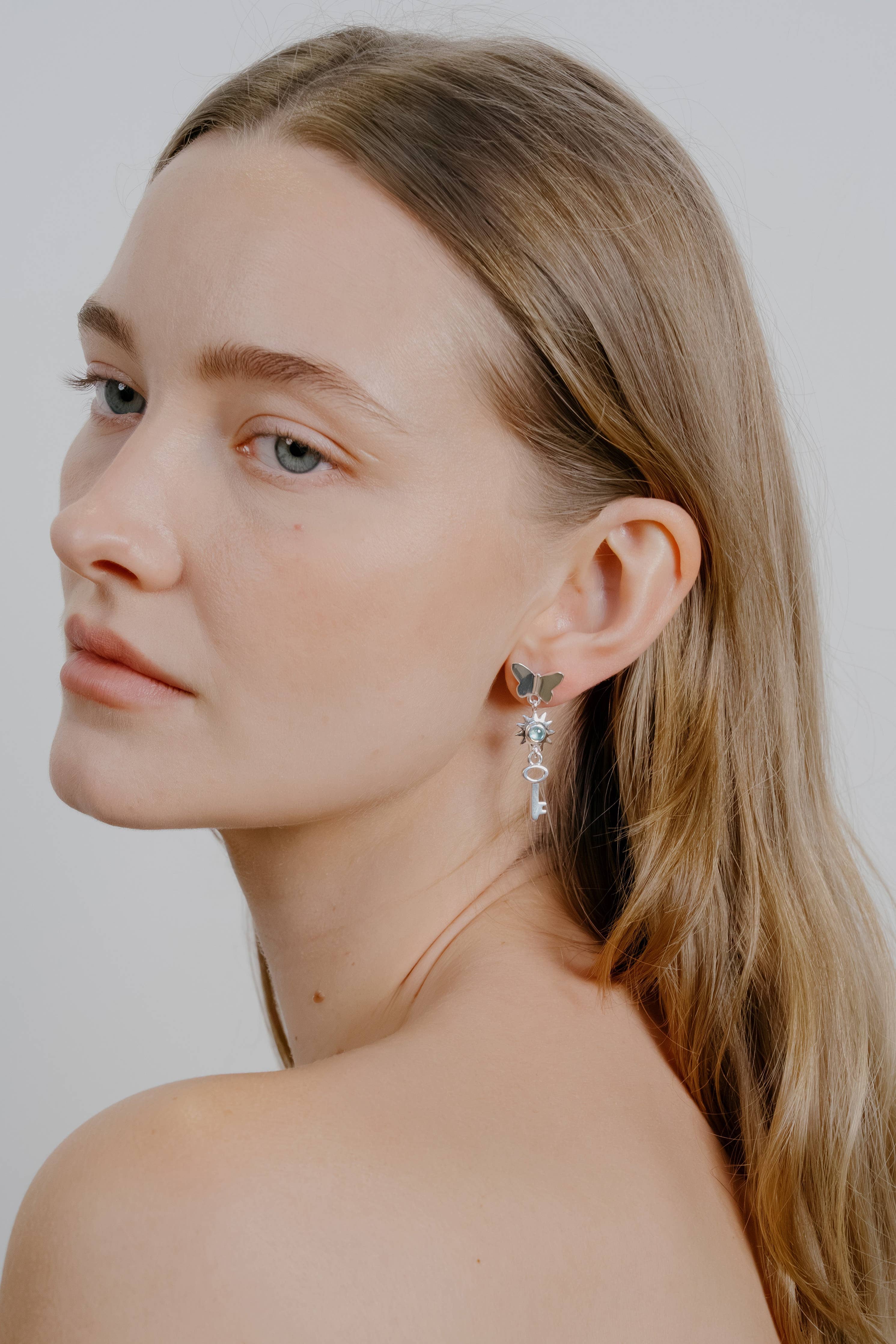 Alice Earrings