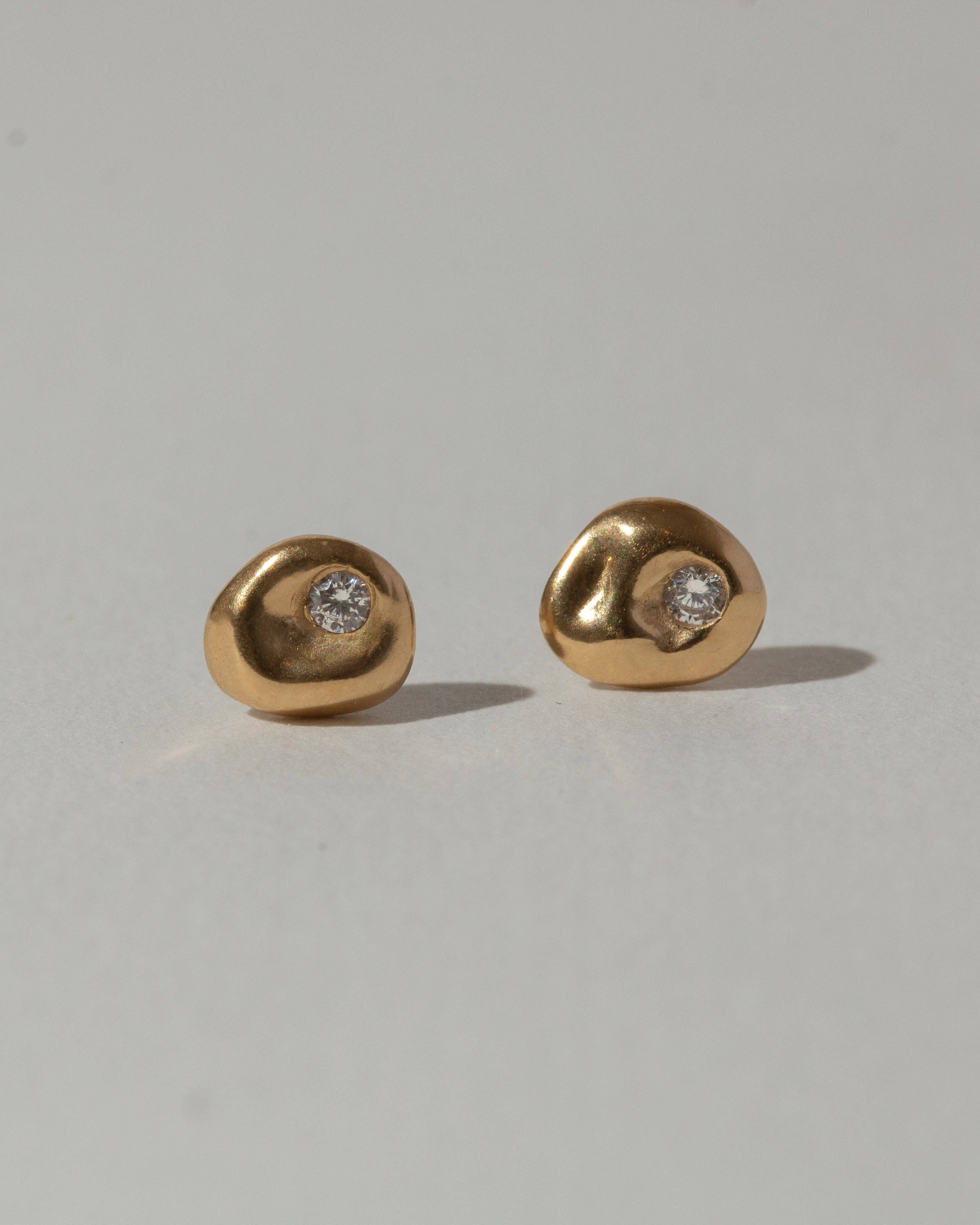 Pebble Studs