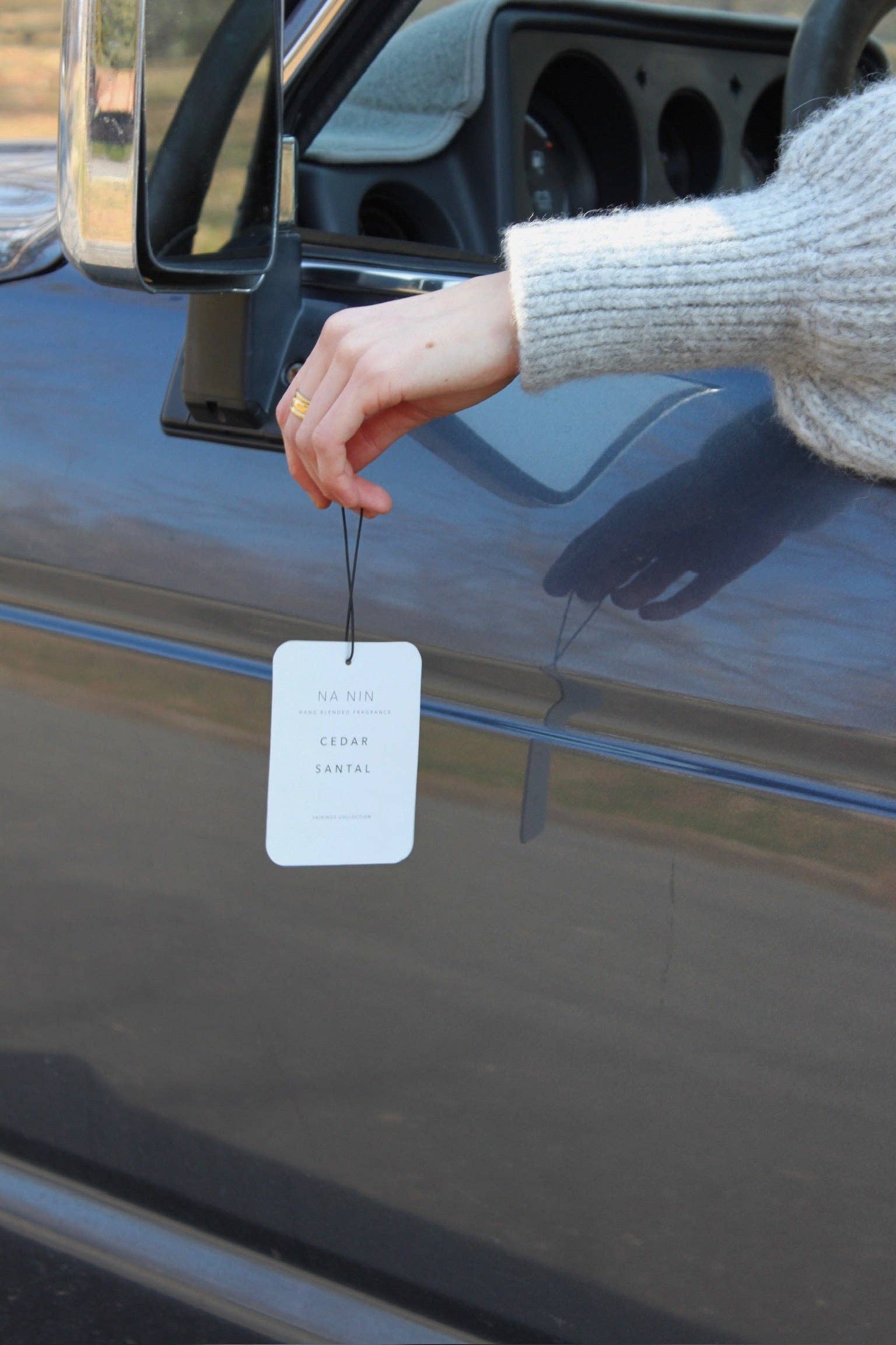 Cedar & Santal Fragrance Card