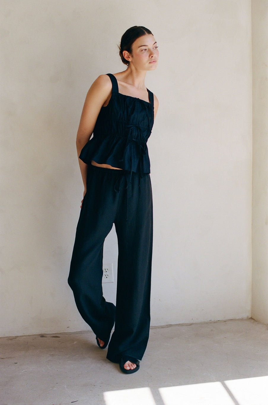 Woven Tiered Tie Front Ruffle Hem Top - Black