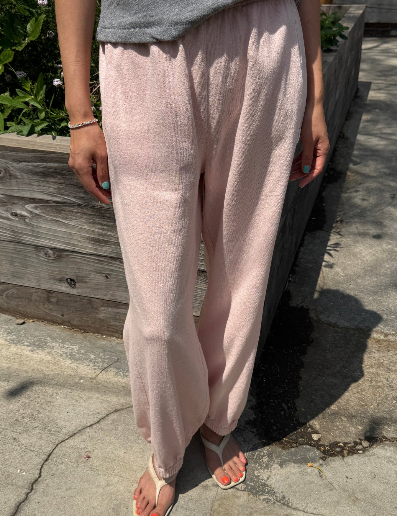 BalloonPants_BabyPink_1.jpg