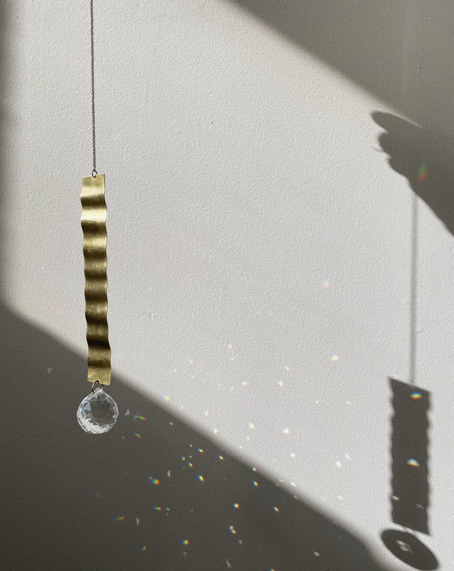 Crimped Bar Light Catcher