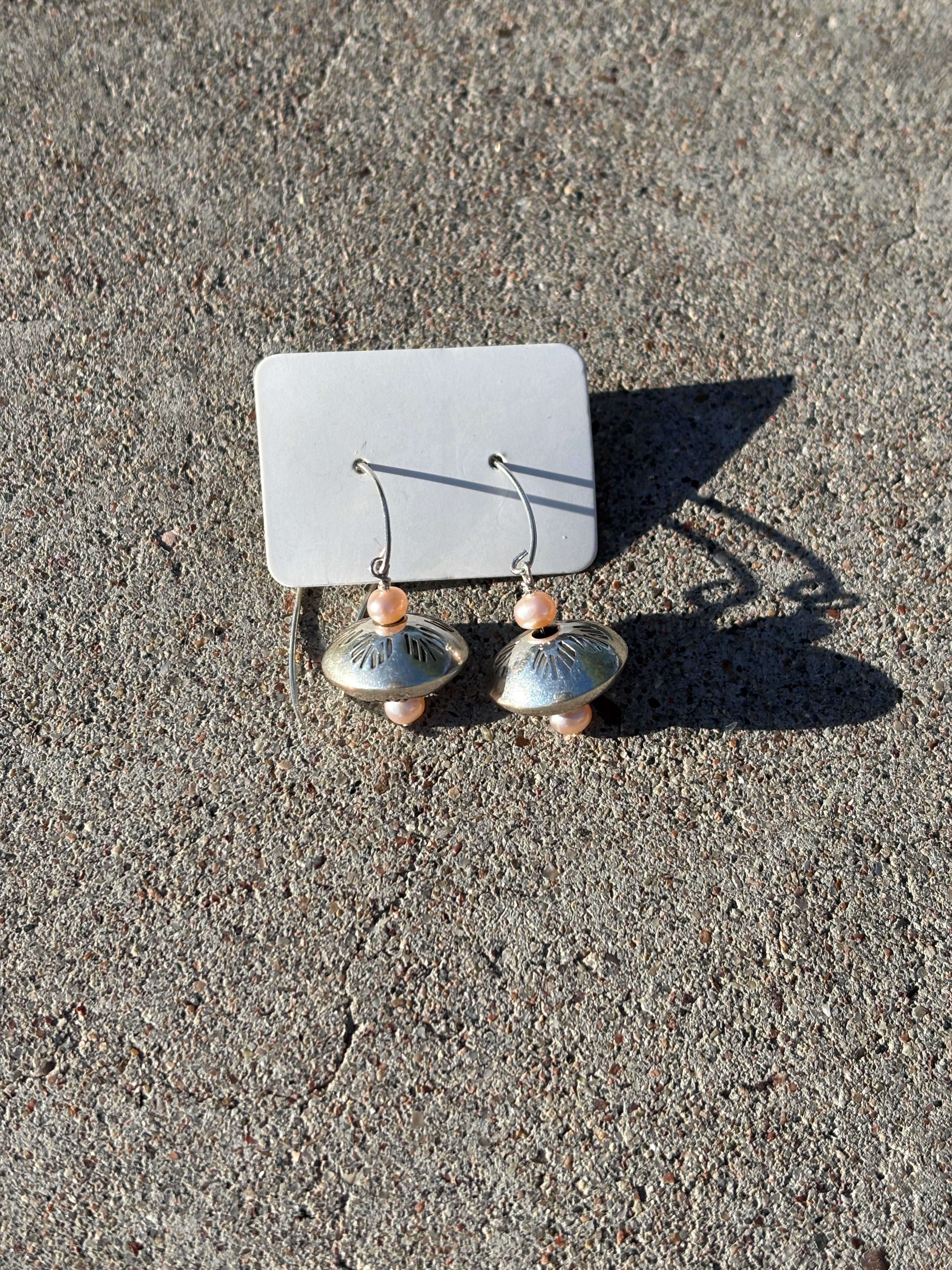 Navajo Pearl Earrings