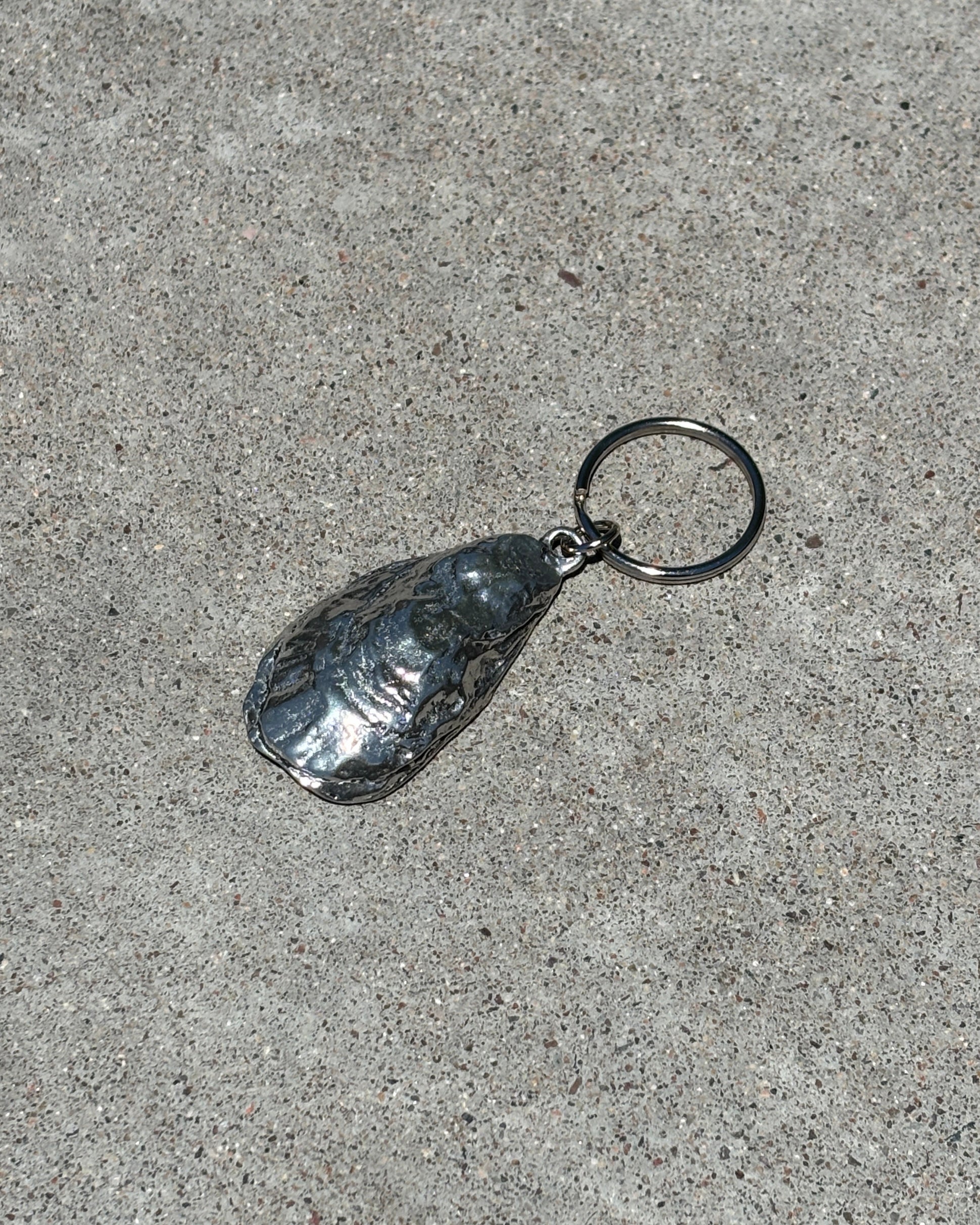 Oyster Keychain
