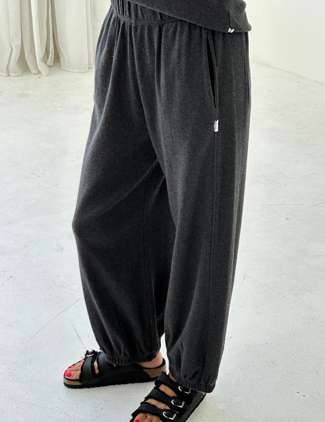 Pointelle Balloon Pants