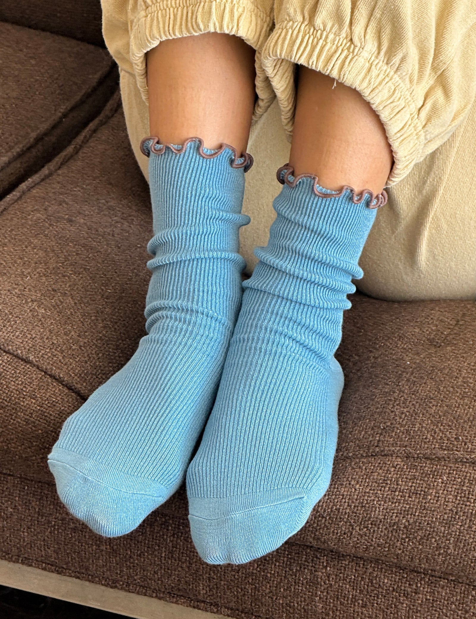 RuffleModal_PowderBrown_1.jpg
