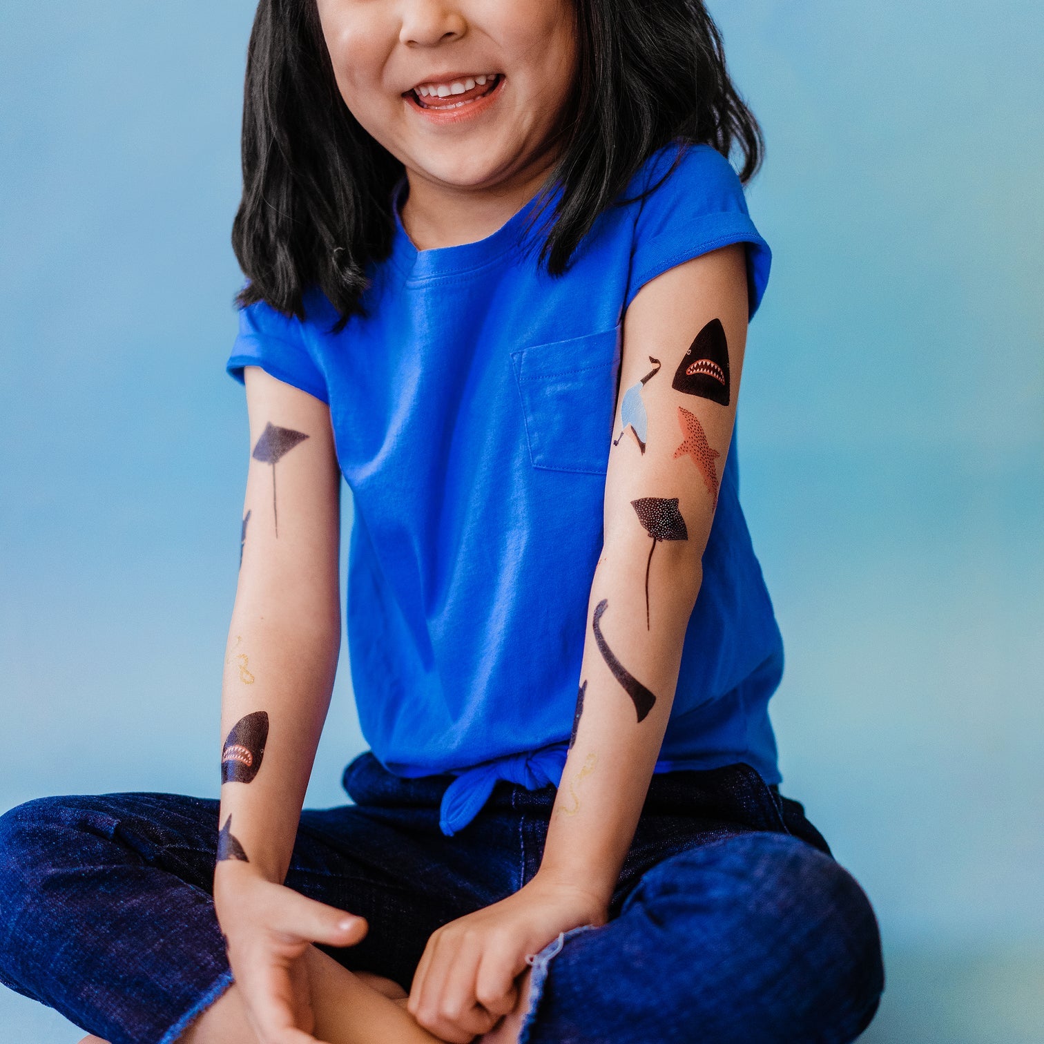 Tattly_LorieStern_AnimalsTin_17_WEBSITE_1512x_c528ef92-da04-4708-9e7c-efca6d0a33b1.jpg