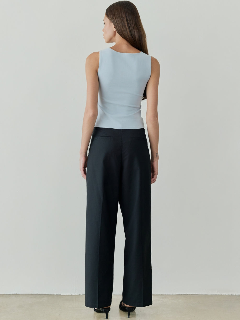 The Sidney Top