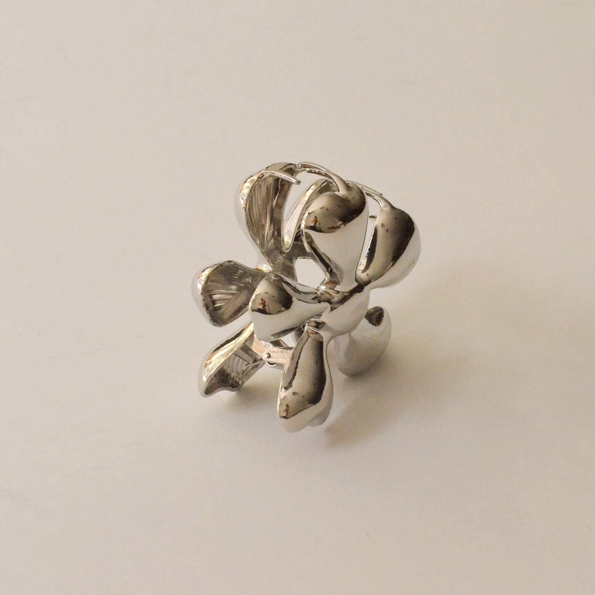 Flower Metal Hair Claw Clip