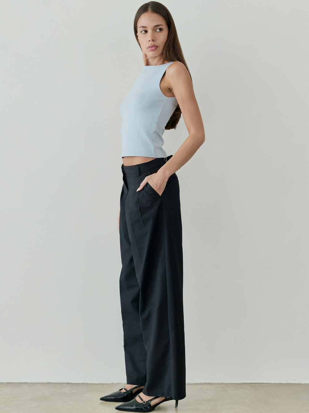 The Sidney Top