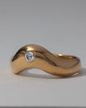 Crest Ring