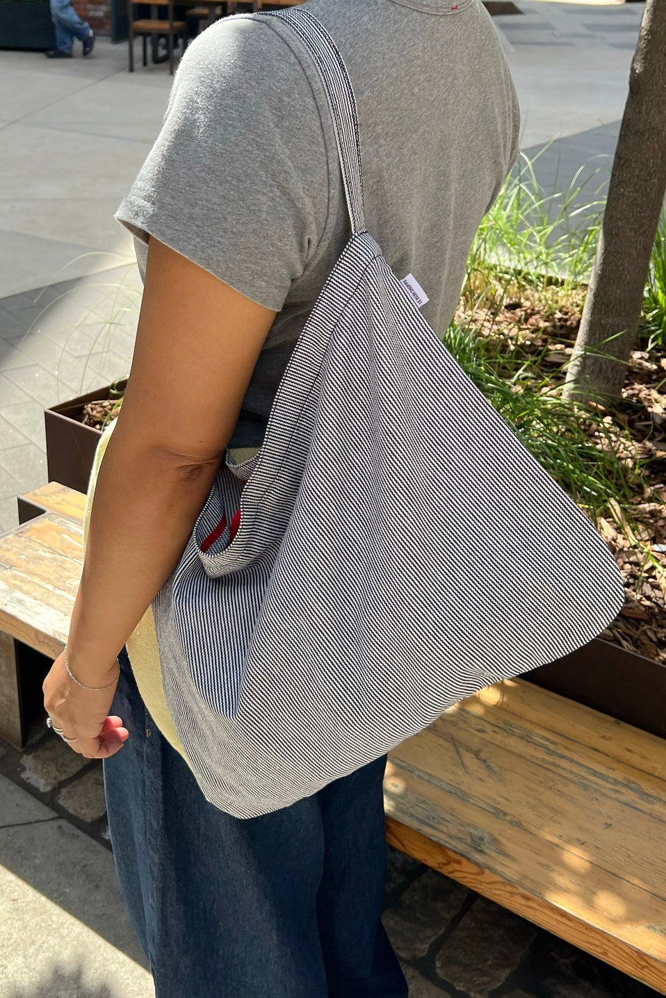 Happy Carry Bag