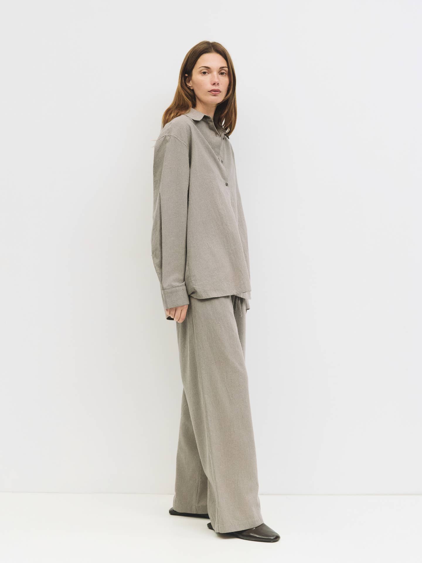 The Elizabeth Pants - Beige