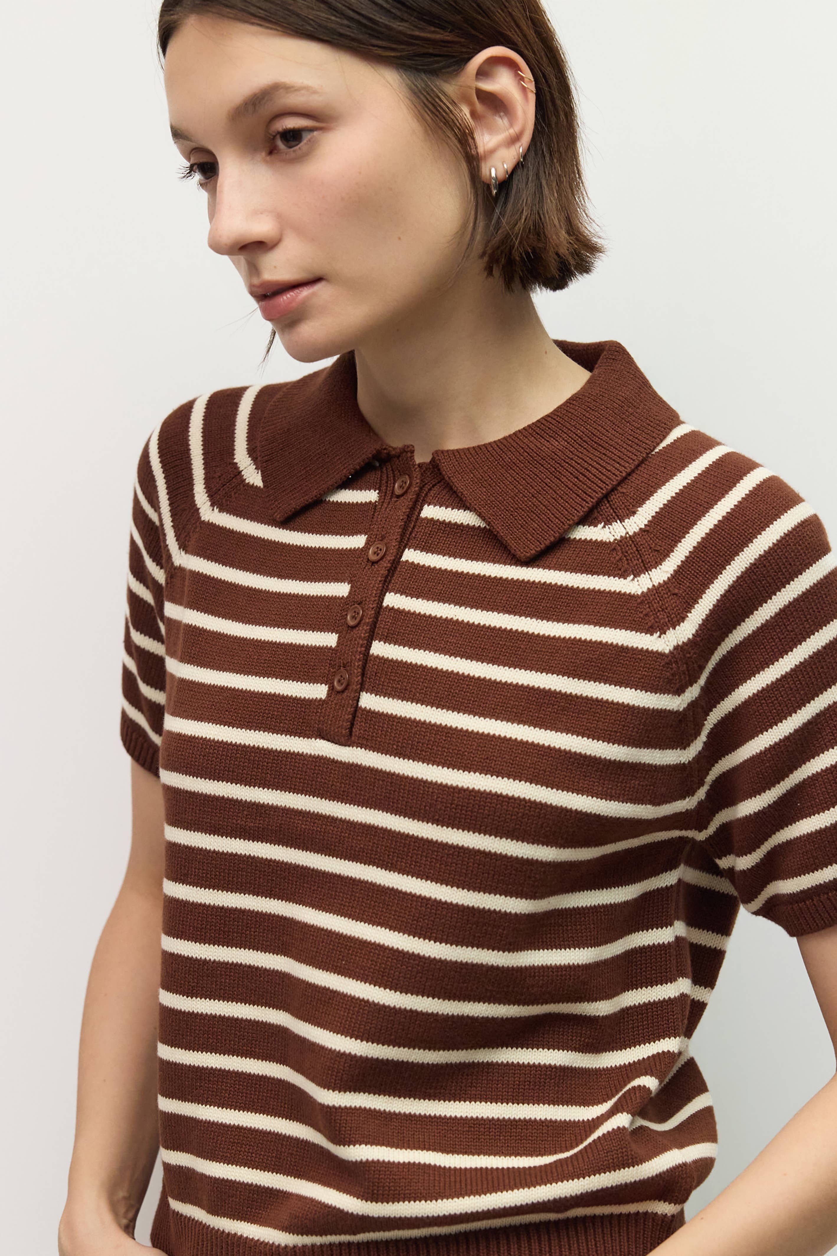 The Ana Top