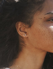 Shine Hug Studs - Gold-Fill