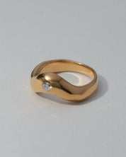 Crest Ring