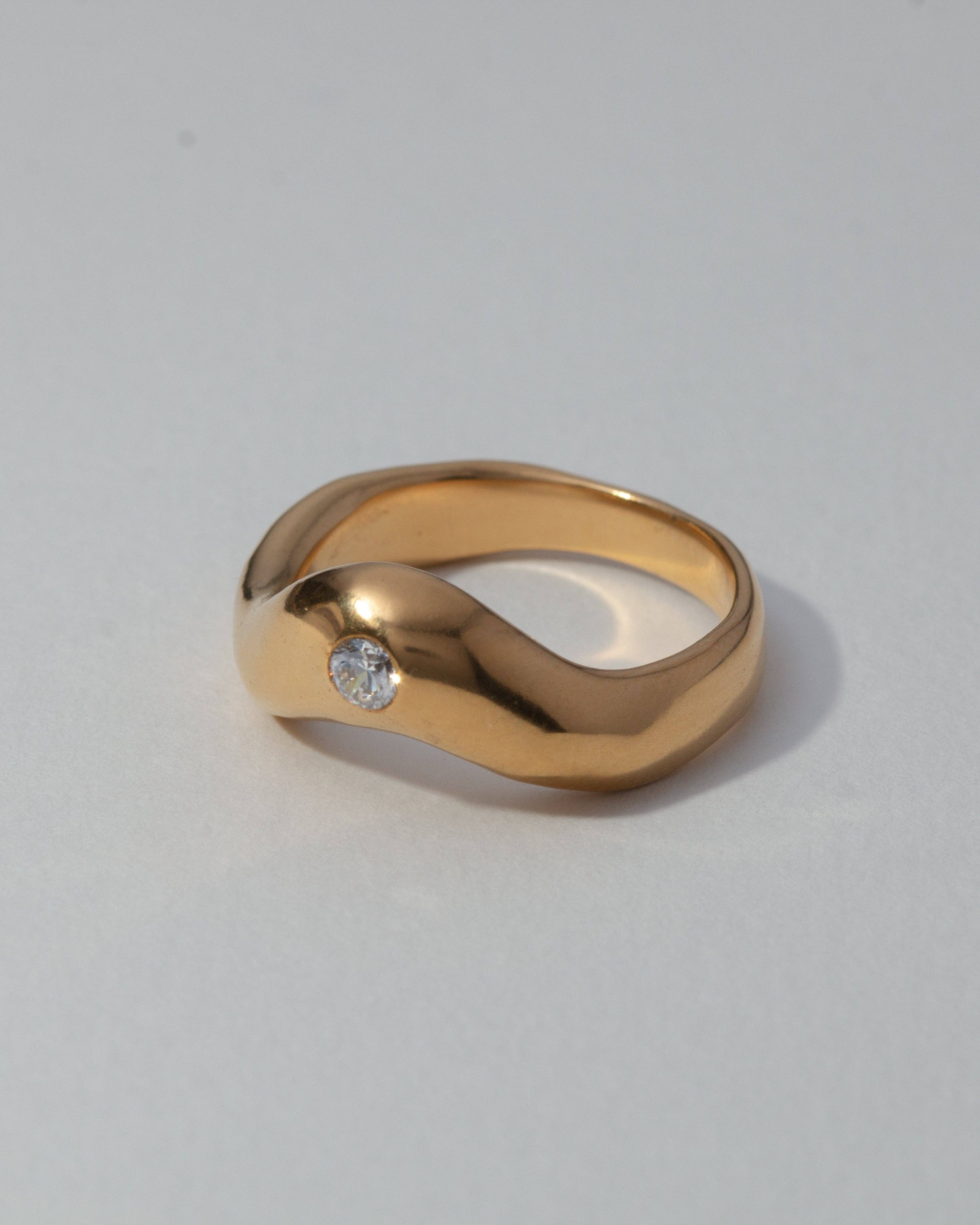 Crest Ring