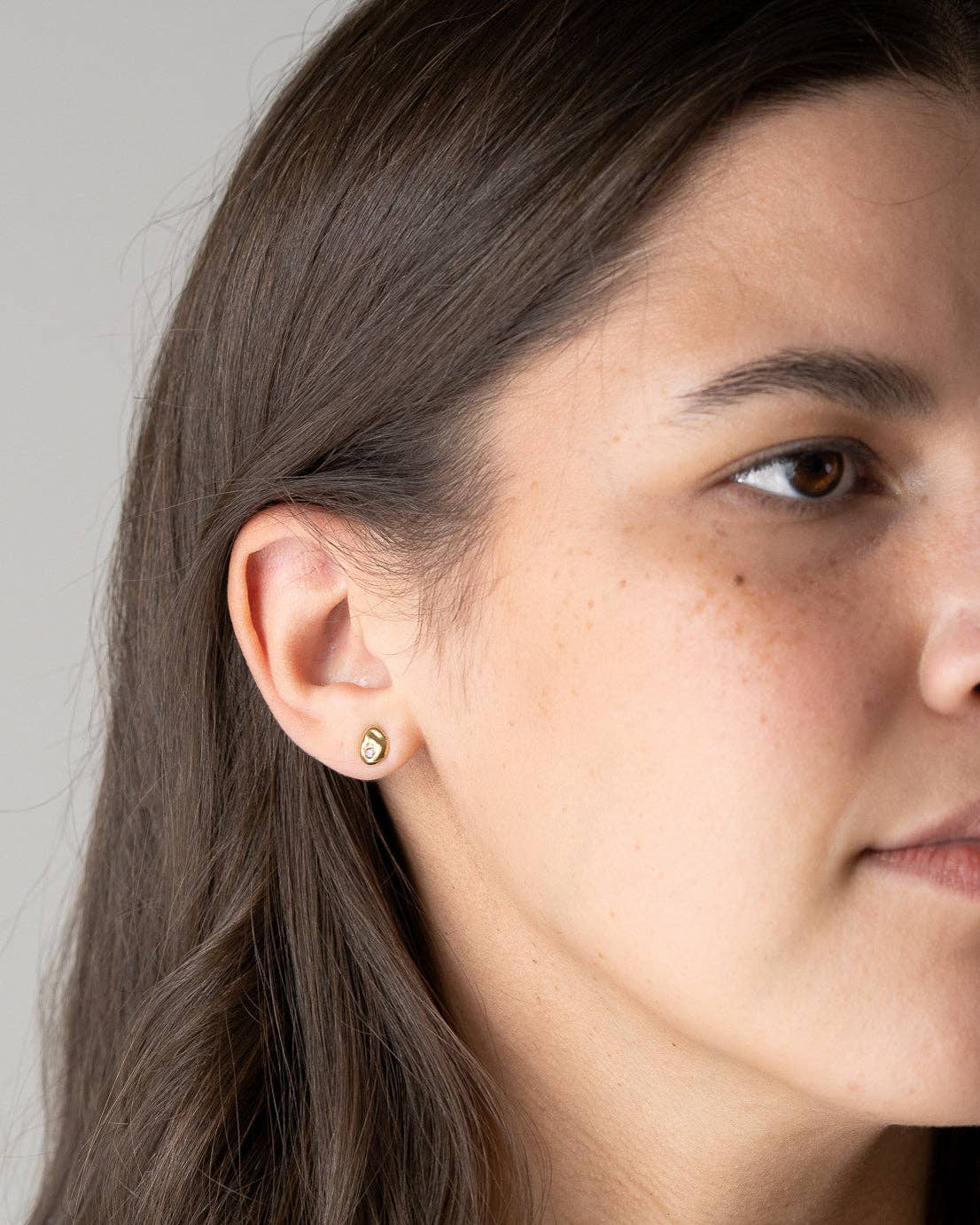 Pebble Studs