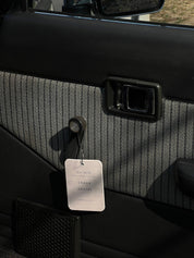 Cedar & Santal Fragrance Card