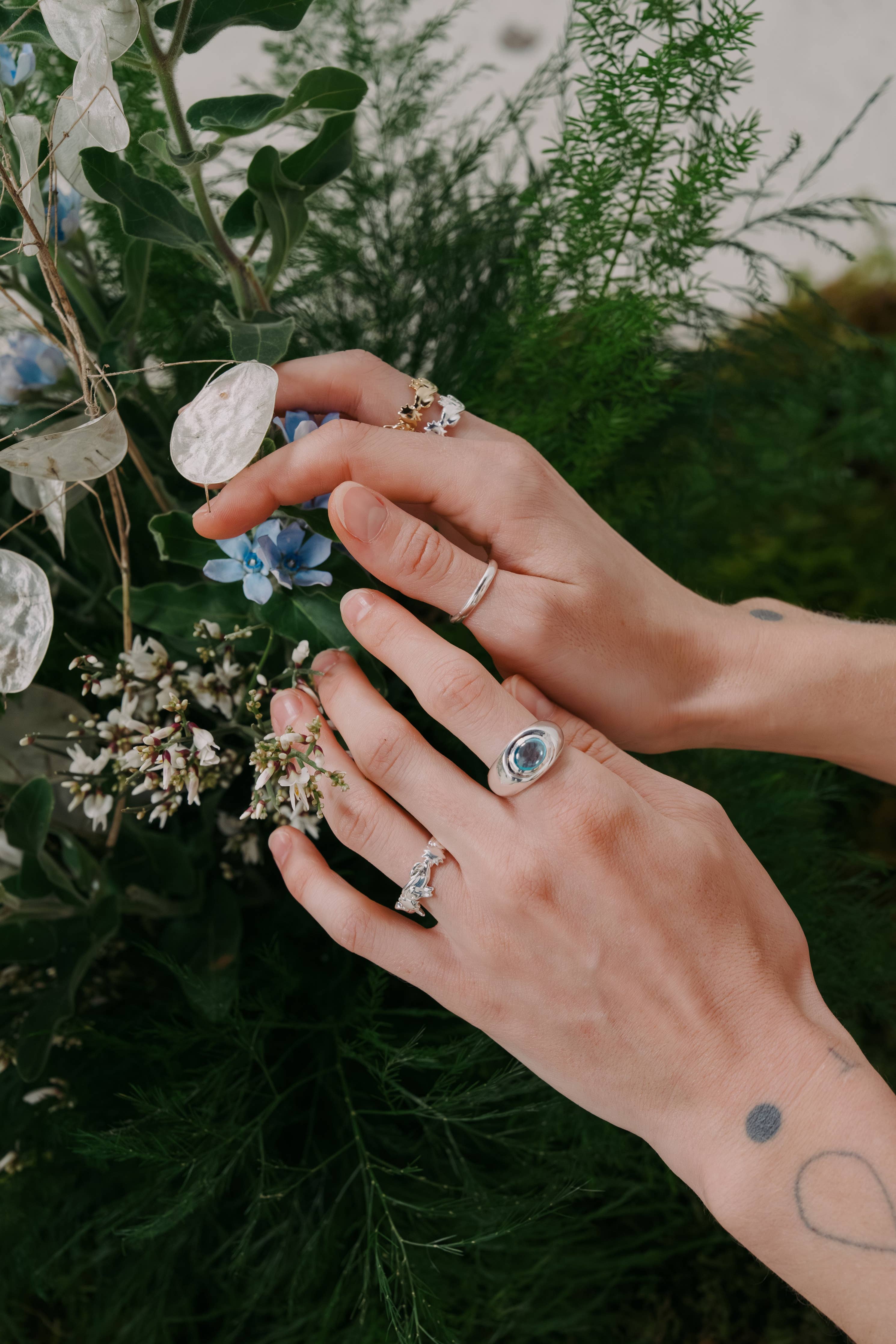 Naia Ring