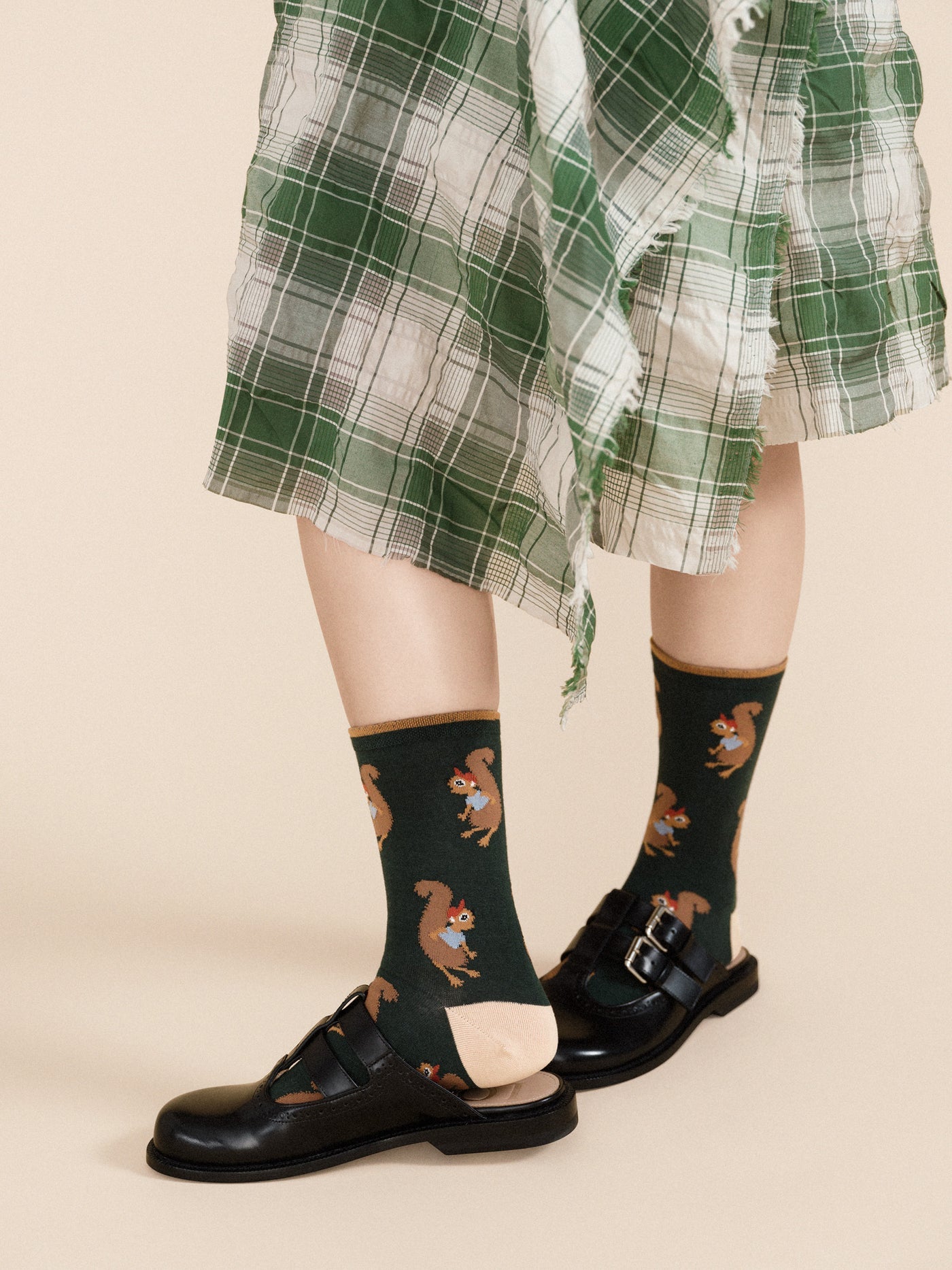 Sassy Squirrel Crew Sock