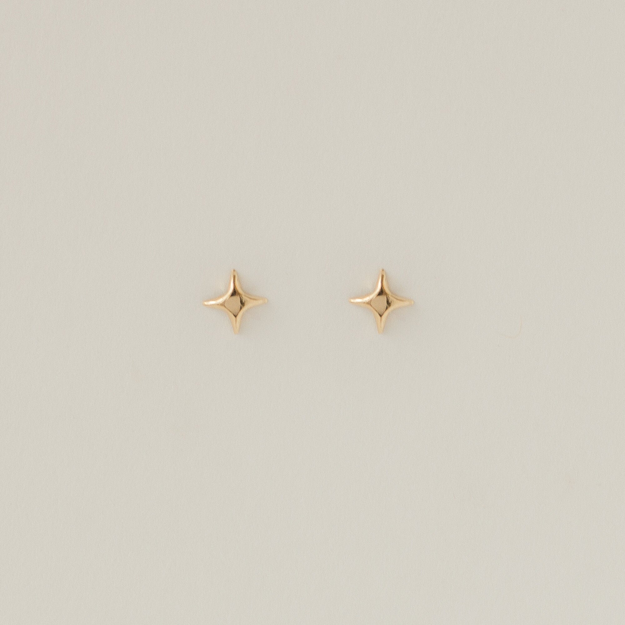 merewif-falling-star-studs-10k-gold.jpg