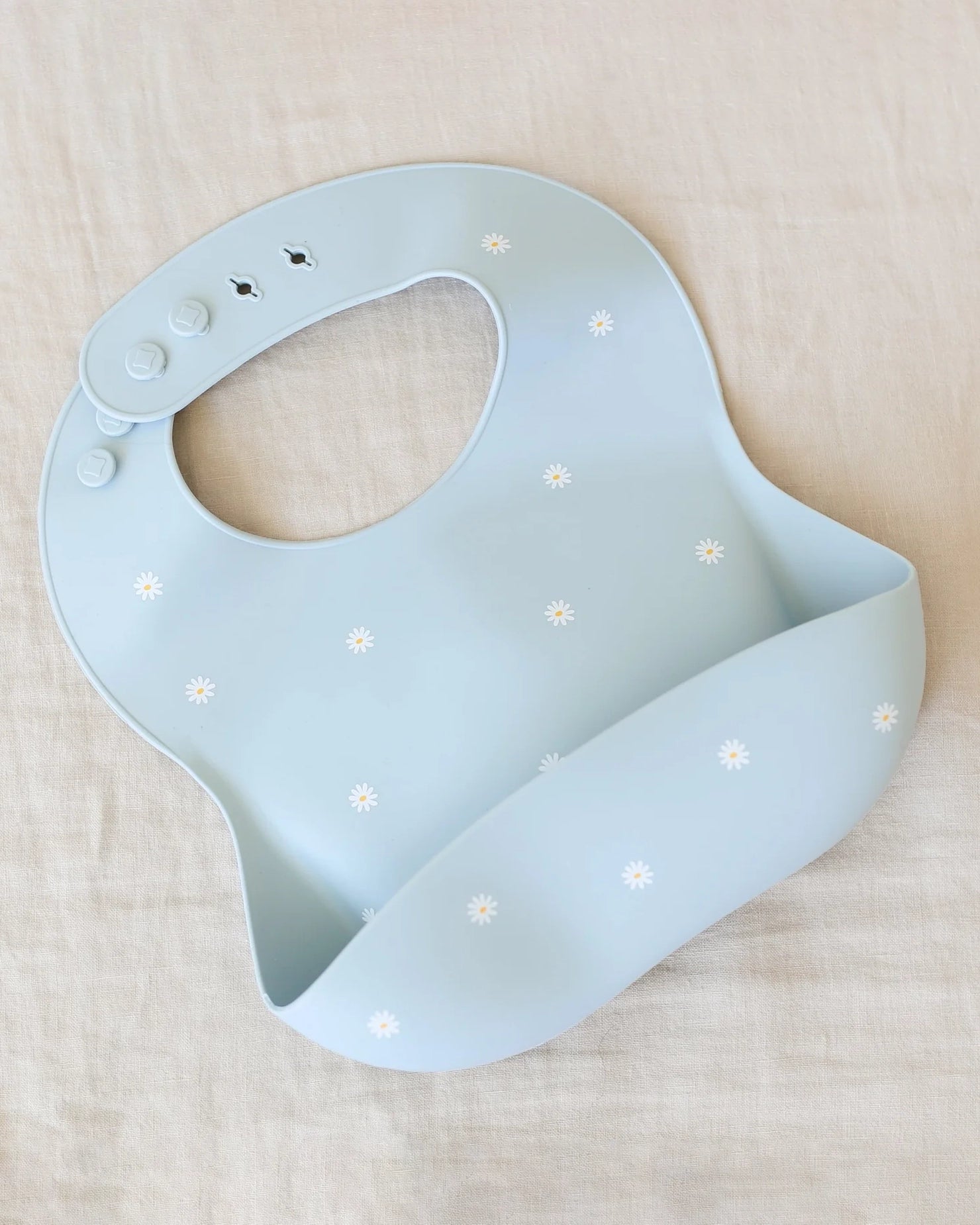 Silicone Baby Bib - White Daisy